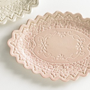 Lace pottery